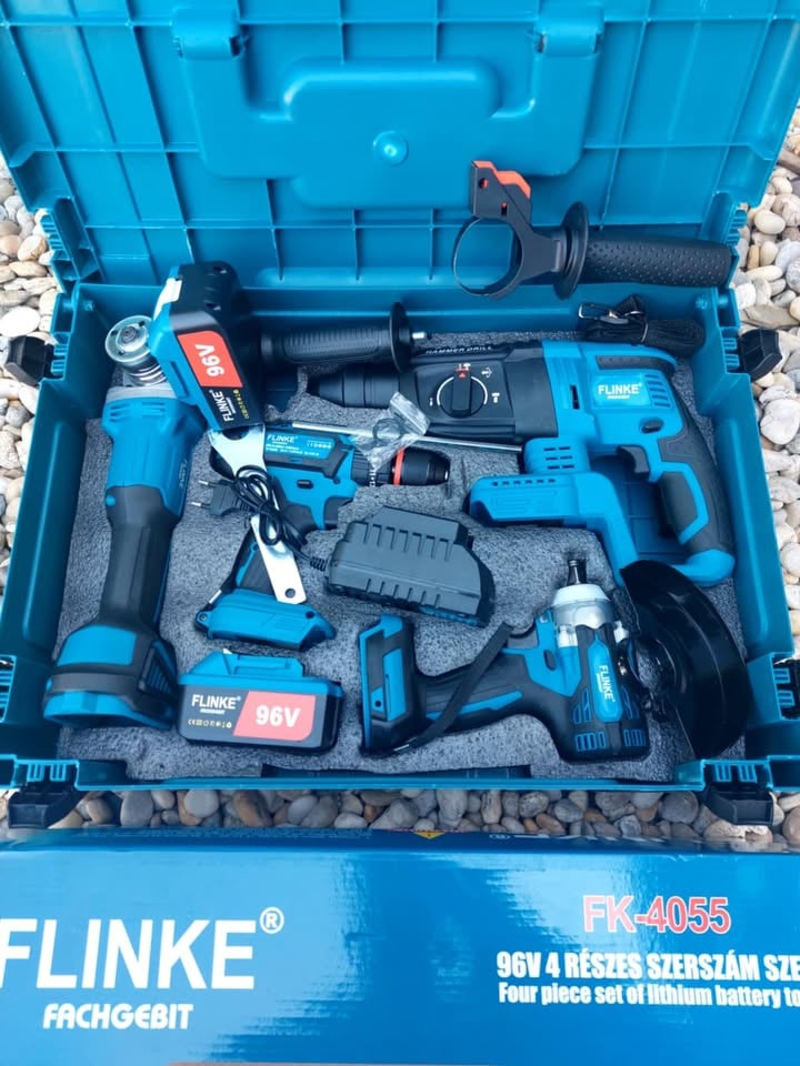 4-dielna Aku sada náradia- 2x aku - 2