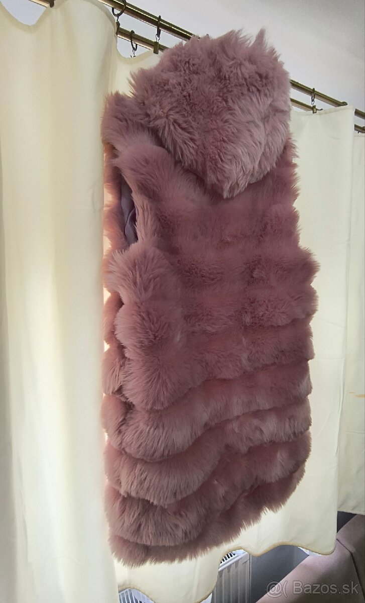 Ružová kožušinová vesta - 2