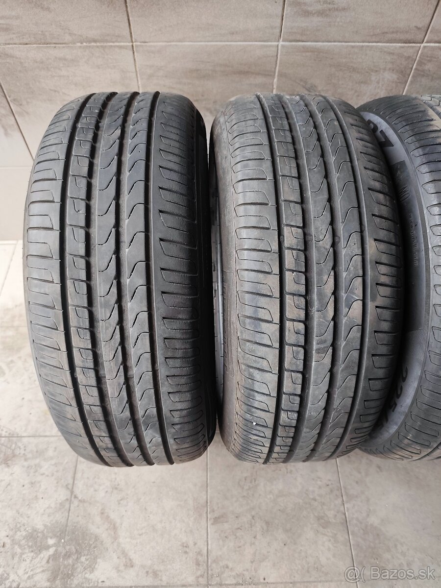 Letné pneu 225/55 r17 - 2
