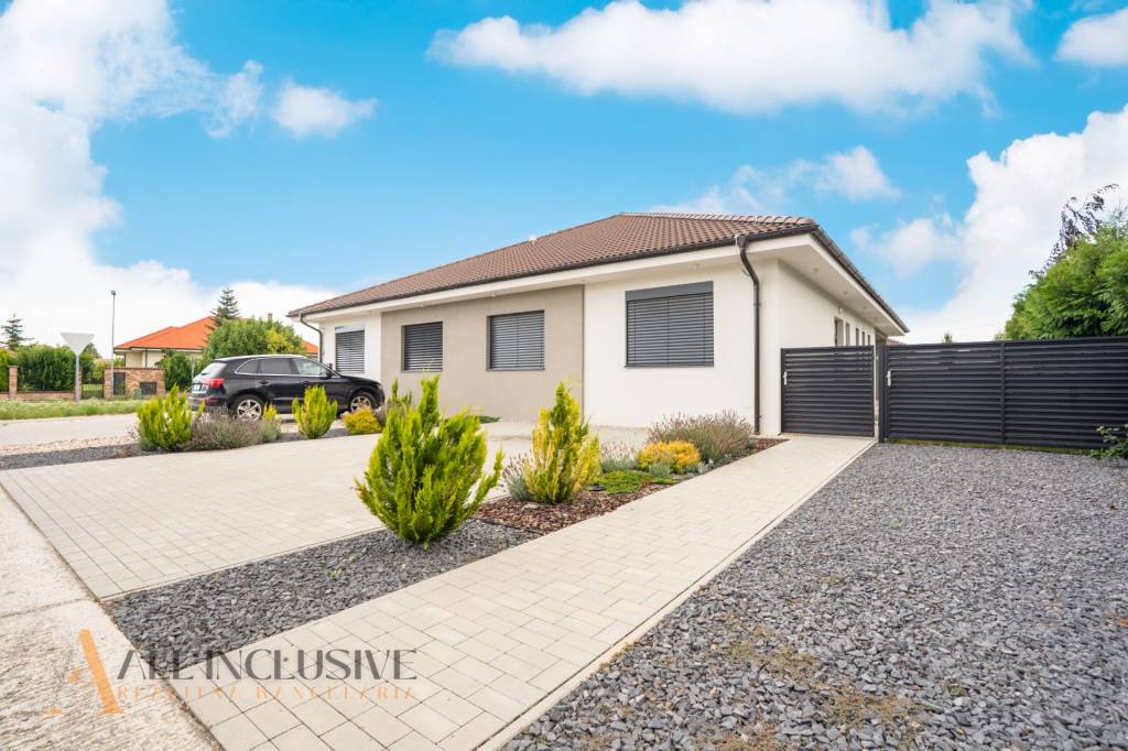 ALL INCLUSIVE | NA PREDAJ 4-IZBOVÝ RD (ČASŤ DVOJDOMU), VEĽKÉ - 2