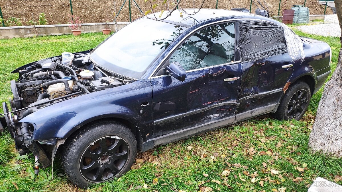 Rozpredám Passat B5 81kw AFN - 2