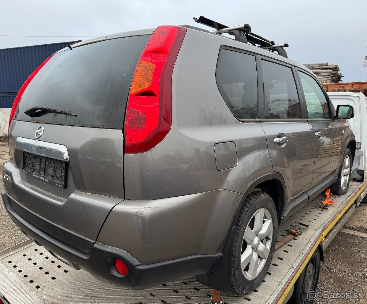 Náhradné diely na Nissan XTrail - 2