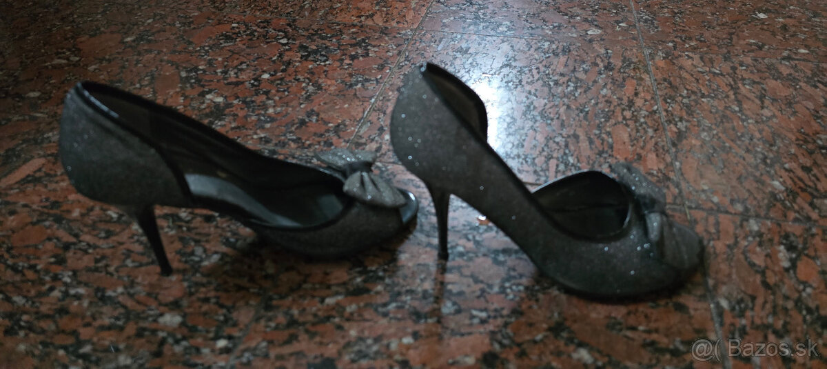 Predám strieborné spoločenské lodičky - 2