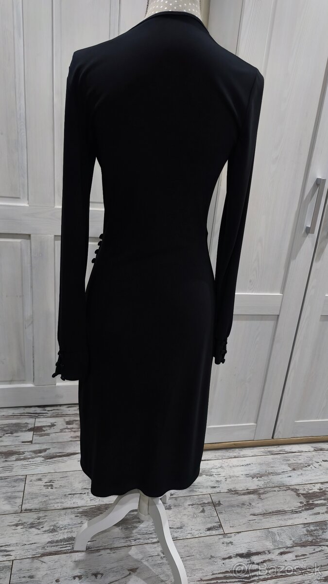 Čierne zavinovacie šaty - 2