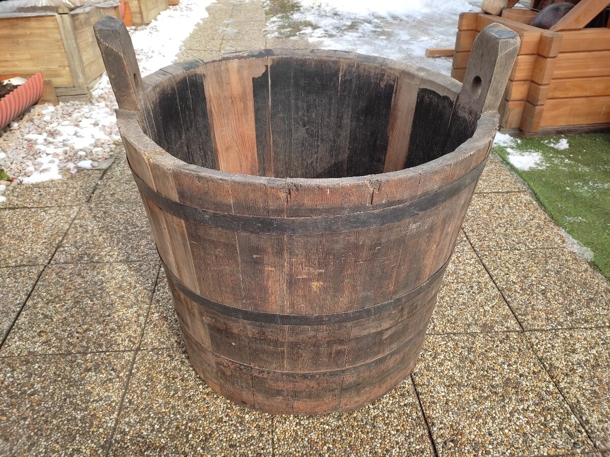 Kolesá drevene a drevené kade - 2