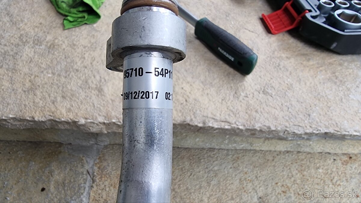 Predam klimahadicu na suzuki vitara3 - 2