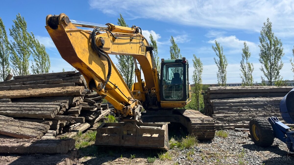 JCB JS 220 - 2