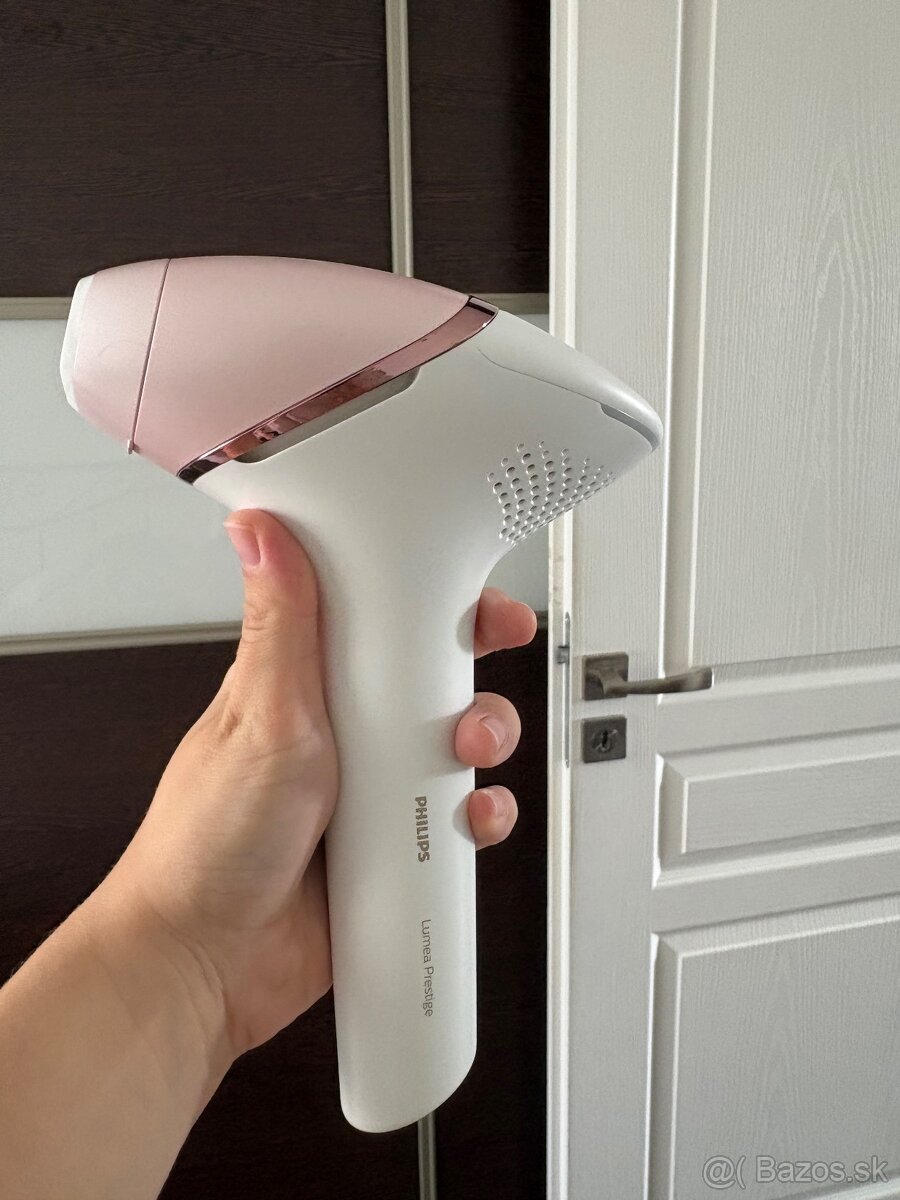 Predám Philips Lumea Prestige BRI950/00 - 2