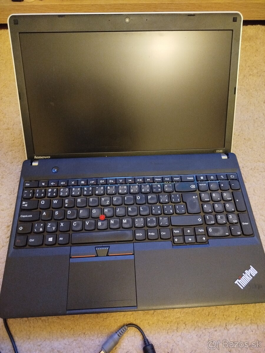 Lenovo ThinkPad bez disku s nabíjačkou - 2