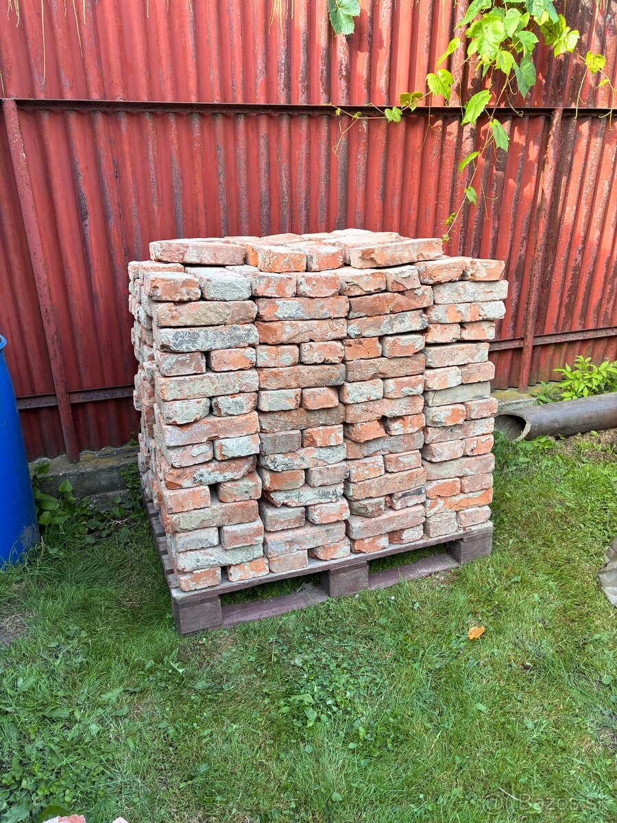 Stavebne tehly - 2