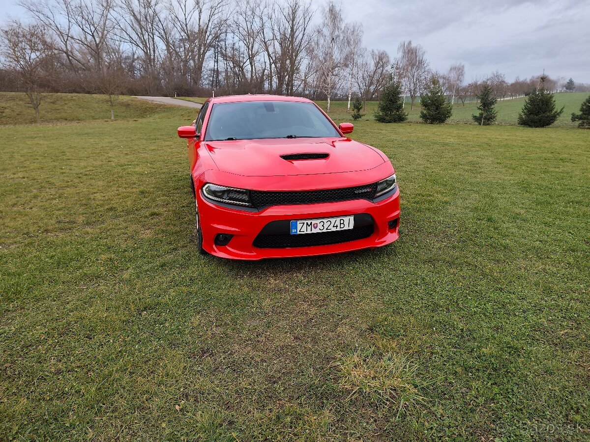 Dodge Charger 5.7 HEMI R/T 267KW rok 2020 - 2