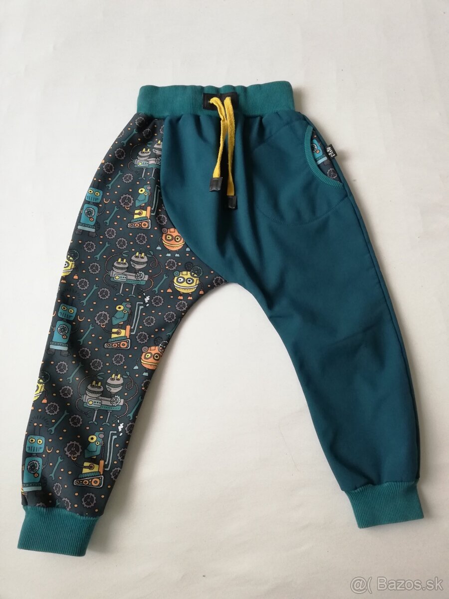 Softshellové nohavice v. 116+H&M teplaky gratis - 2