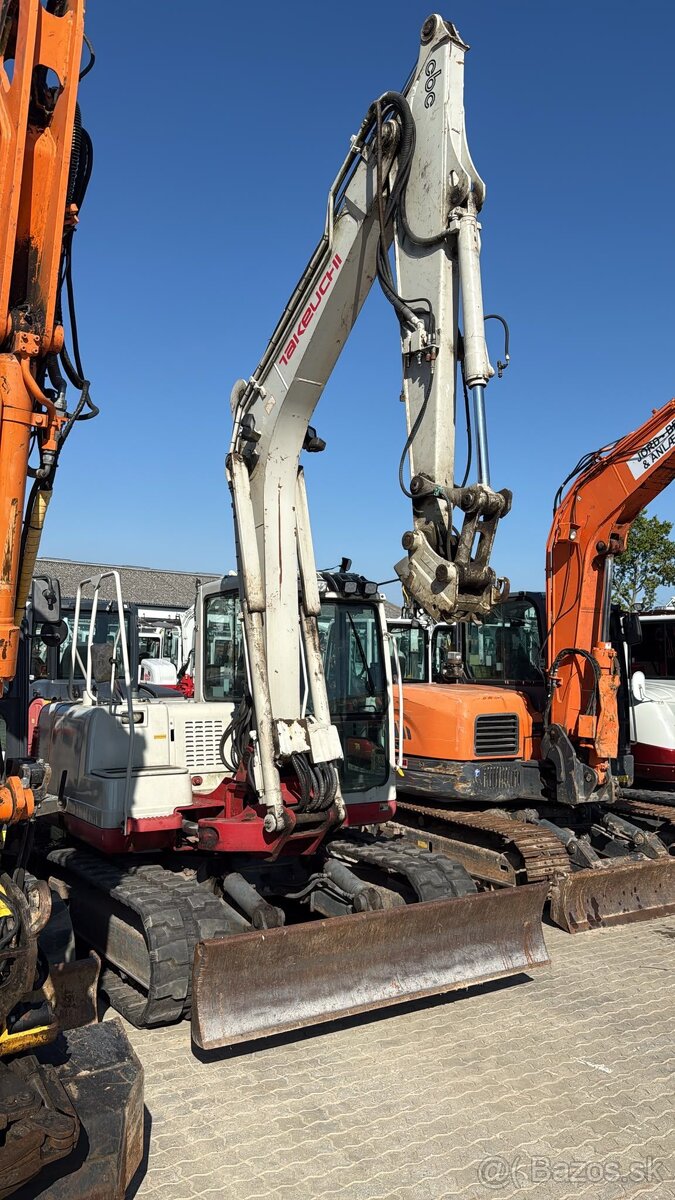 Pásové rýpadlo TAKEUCHI TB 175 - 2
