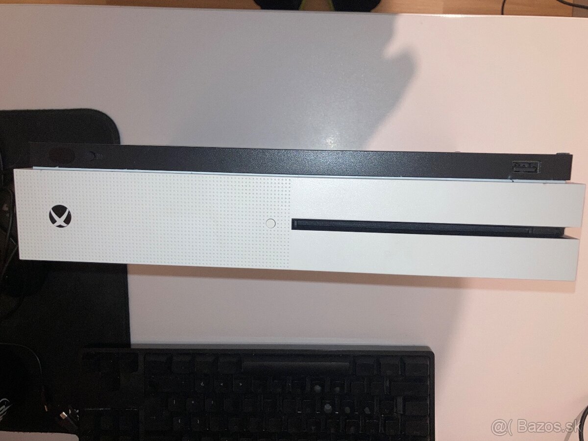xbox one s - 2