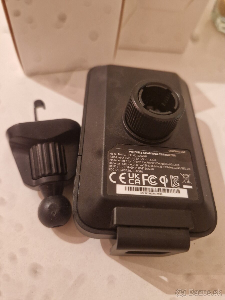 Samsung Wireless Car Holding Charger - 2