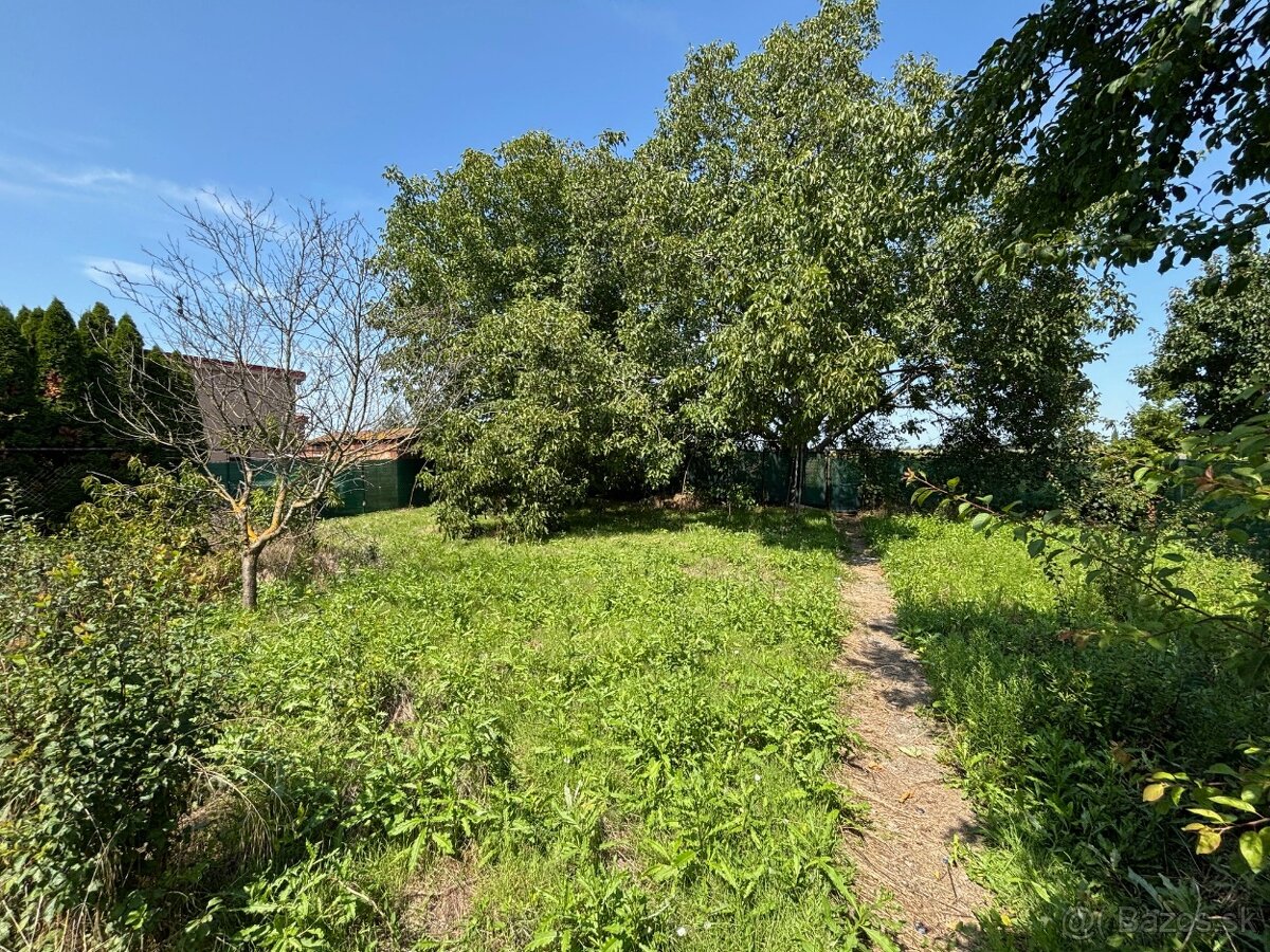 3podl. viacgeneračný RD, obec Veľká Mača, pozemok 800m2 - 2