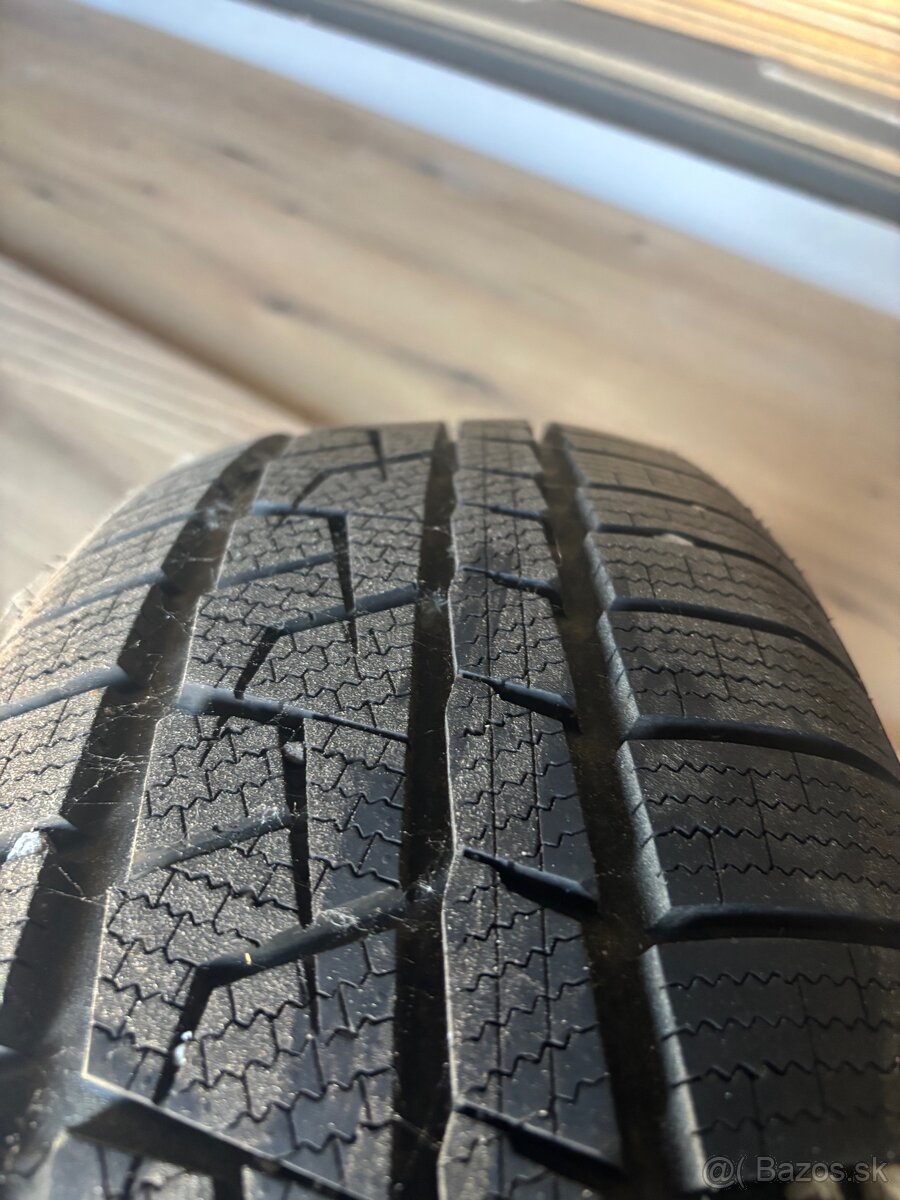 205 55 r17 zimne - 2
