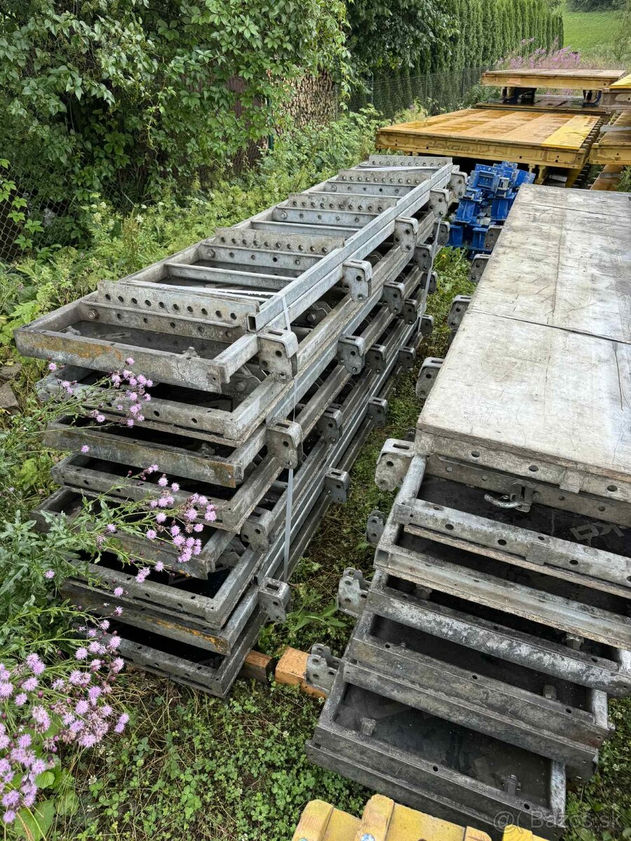 Debnenie stlpove Doka 3.30m - 2