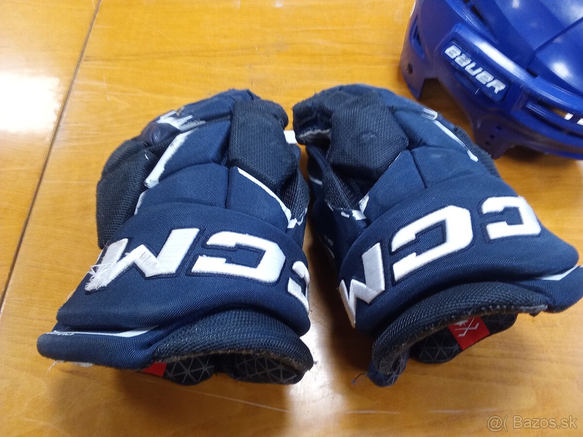 Hokejové rukavice - 2