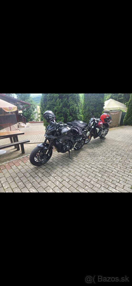 2023 yamaha mt09 - 2