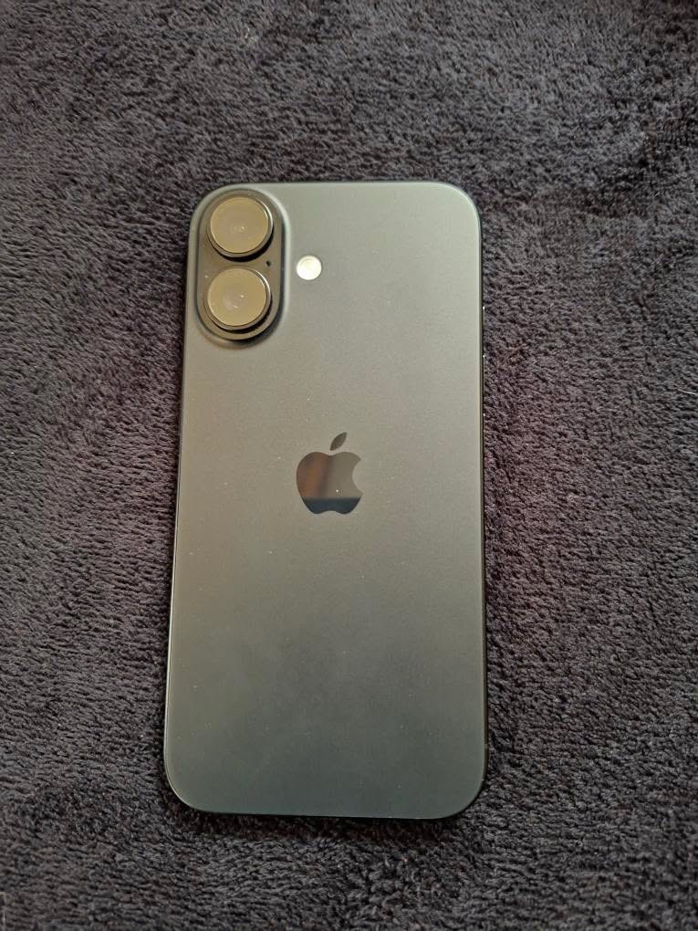 Iphone 16 - 2