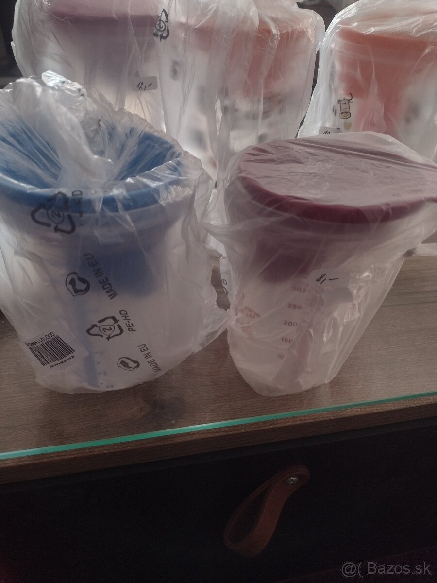 Tupperware Mixfix 350 ml. a shaker 600 ml., nové - 2