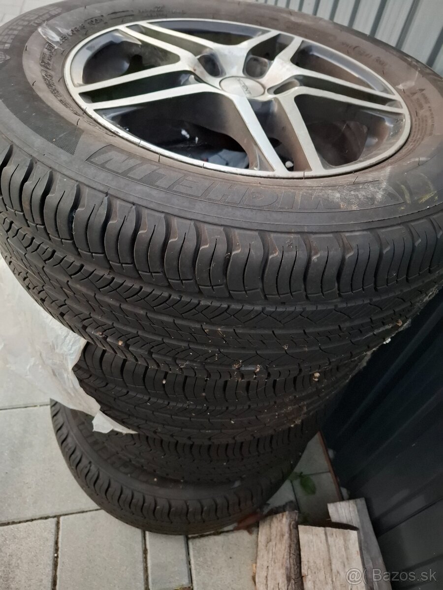 Zimné pneu 4ks + disky 235/60 R16 - 2