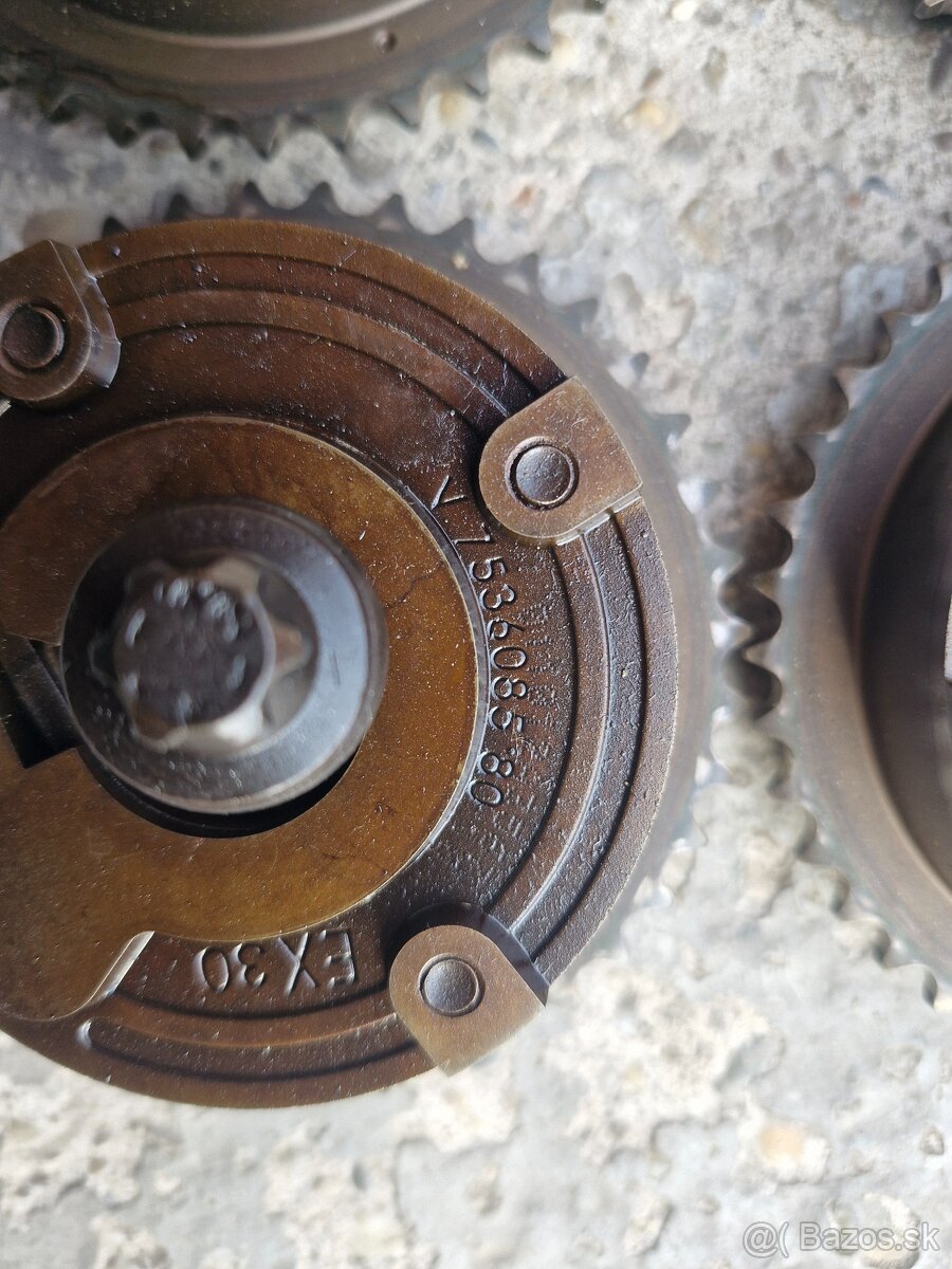 Predám nastavovače vanosy na motor 1.6 peugeot citroen bmw - 2