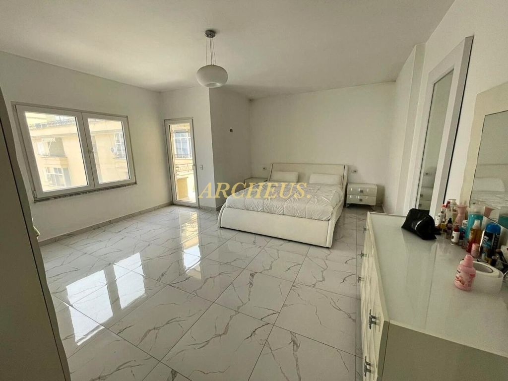 3,5-izbový apartmán, 147m² + 17m² terasa, Albánsko - Drač - 2