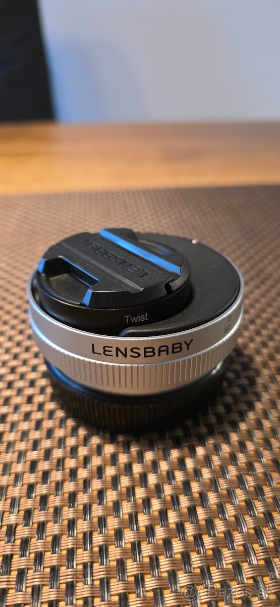 Lensbaby Trio 28 pre Canon RF - 2