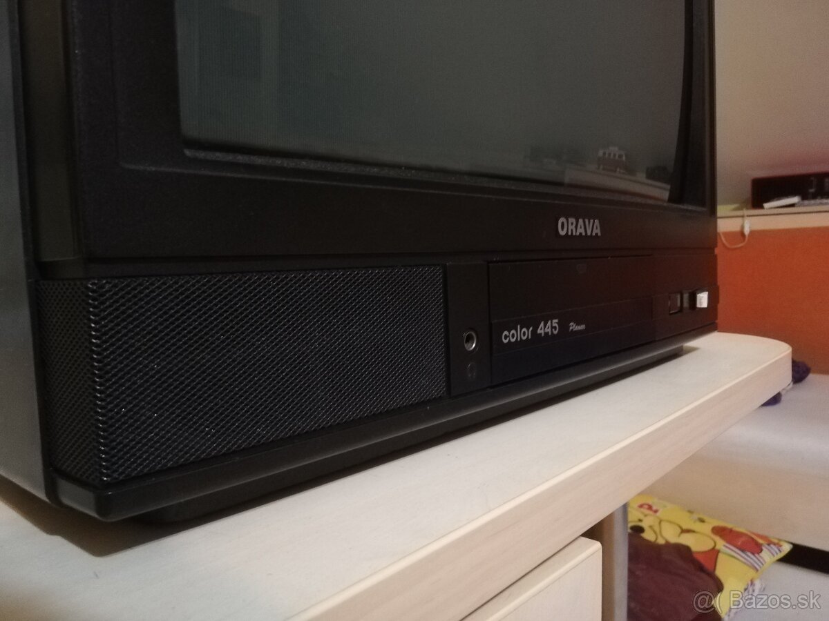 Orava 445 planar kvalitny televizor - 2