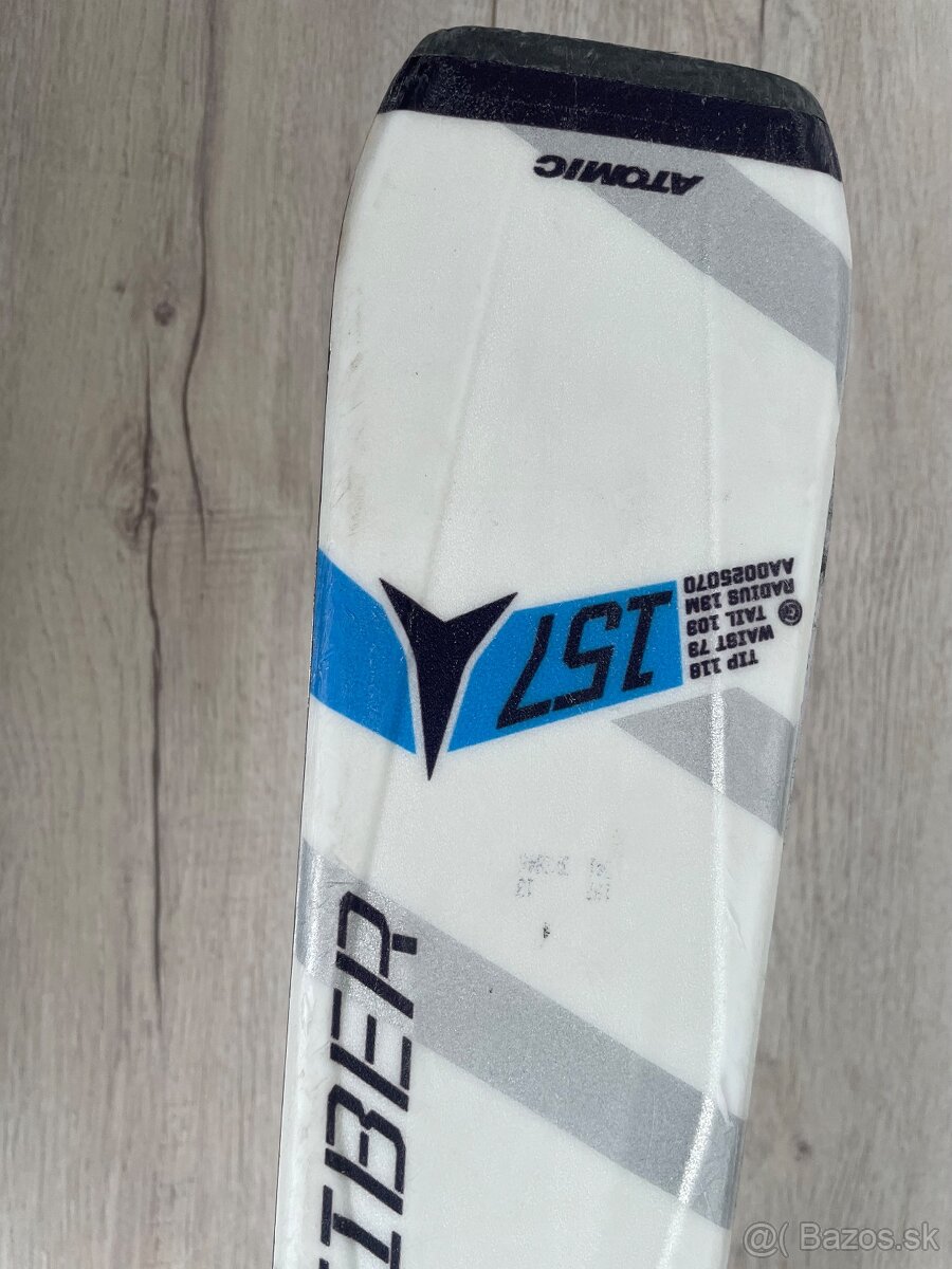 Lyže Atomic 157cm a palice - 2