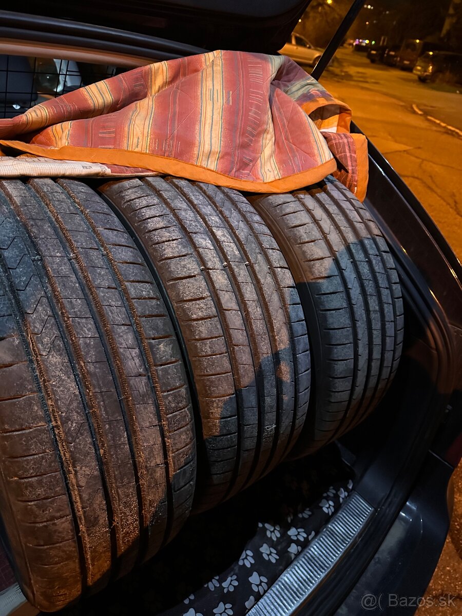 Letne pneu Hankook - 225/45 R17 - 2