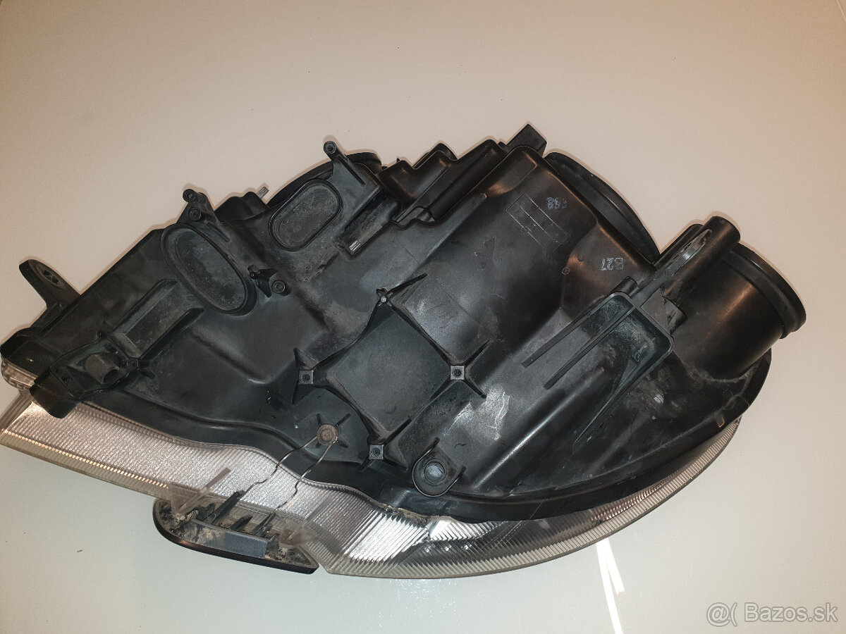 Pravy reflektor a hmlovka Superb2 - 2