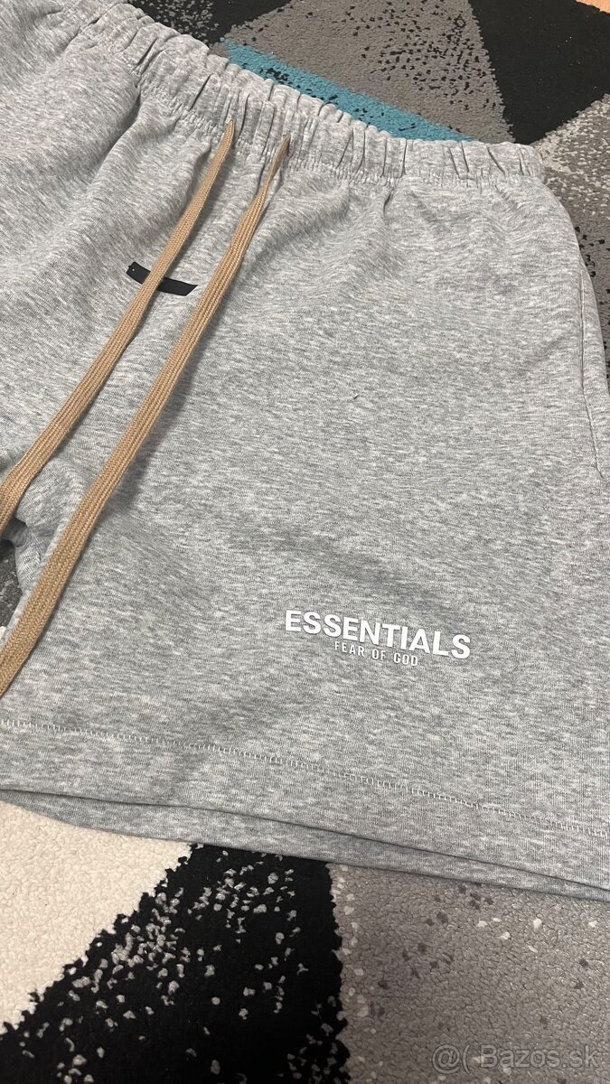 Essentials Šortky XL - 2
