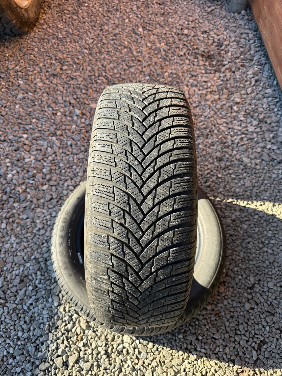 Firestone winterhawk 4 205/55 R17 zimne pneu - 2