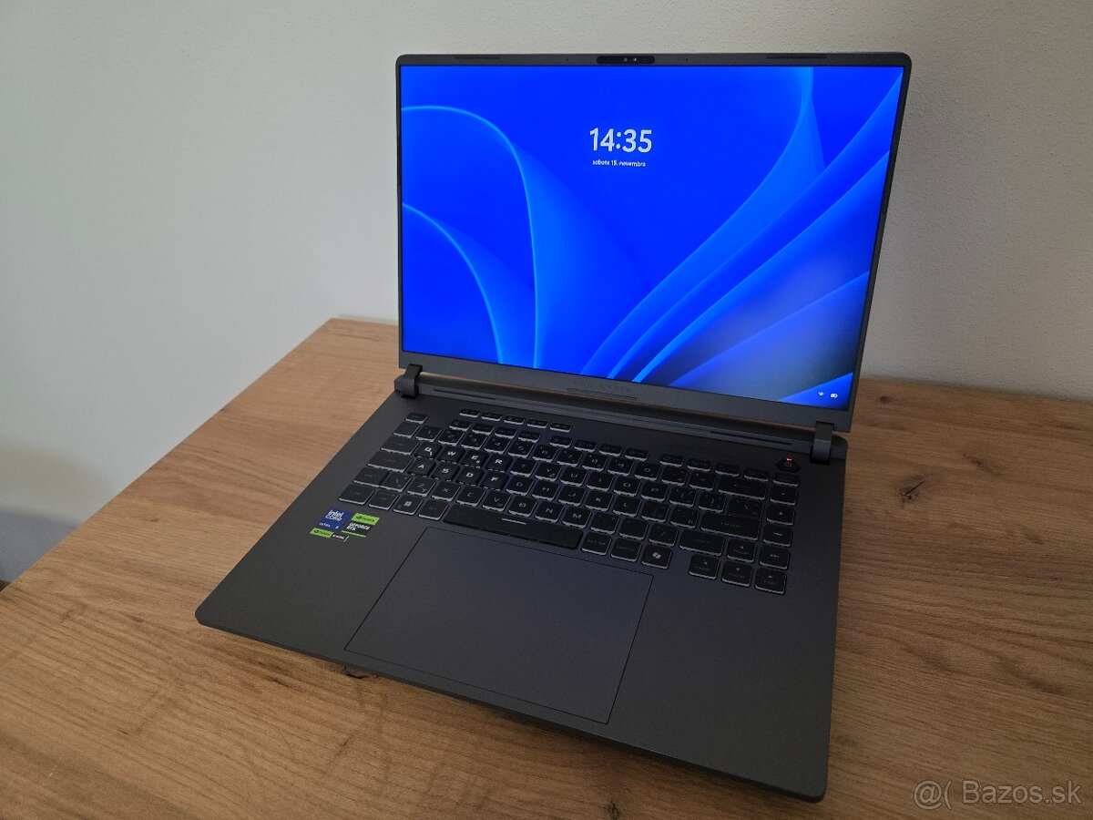Asus Rog Strix G16 (2025) - 2