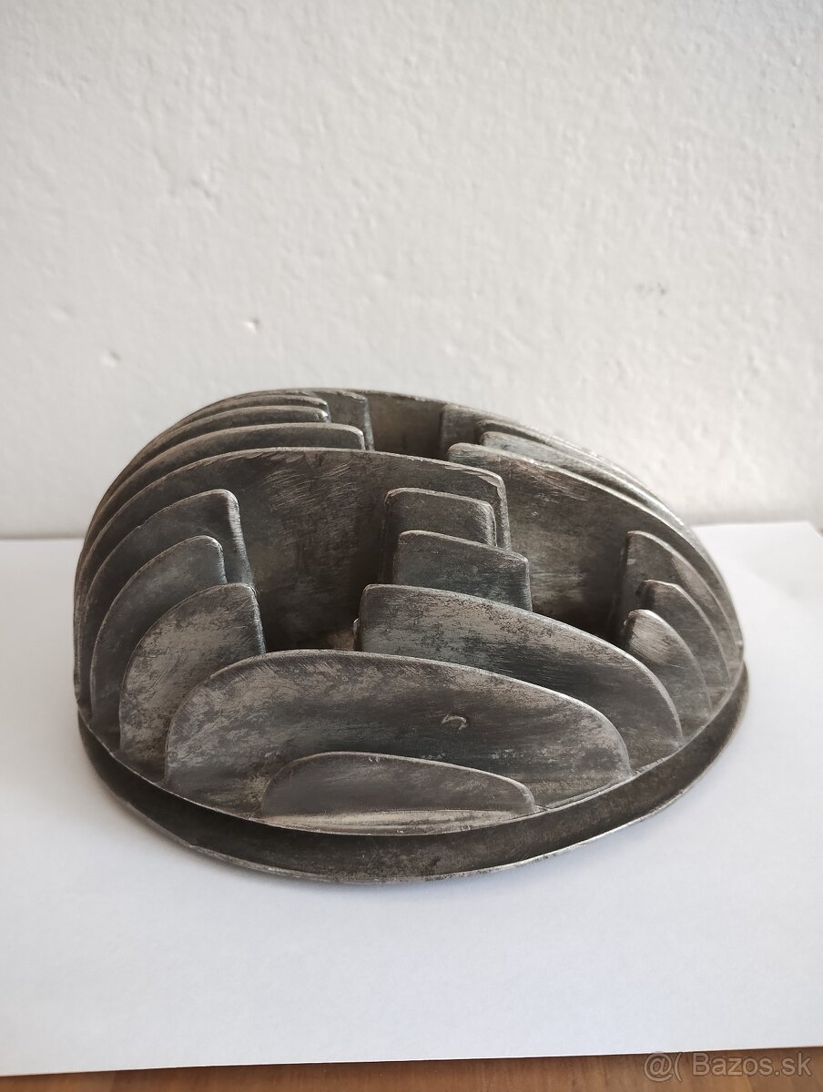 Predám hlavu jawa pérák 250 typ 11 zbrojovka komunista - 2