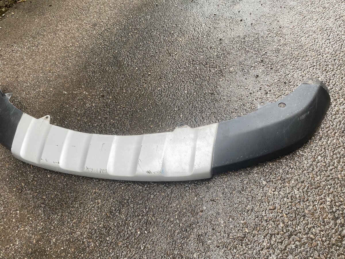 Suzuki SX4 spojler predného naraznika - 2