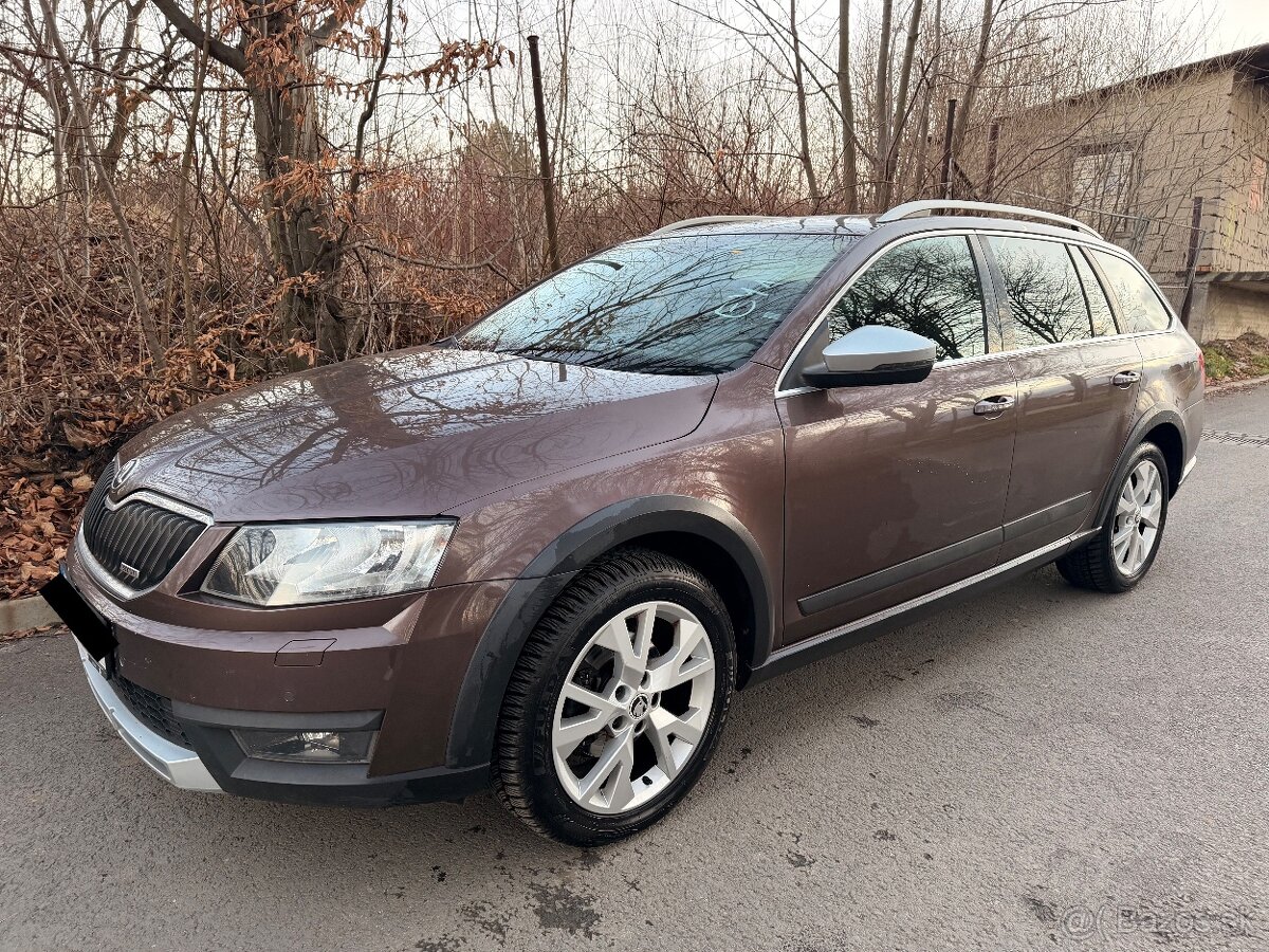 ŠKODA OCTAVIA SCOUT 2.0 TDI 110kW 4x4 - 2
