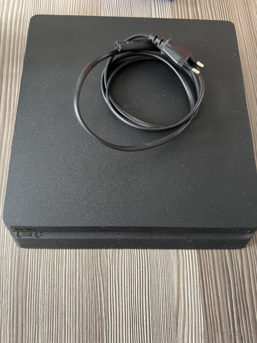 Playstation 4 Slim 500GB - 2