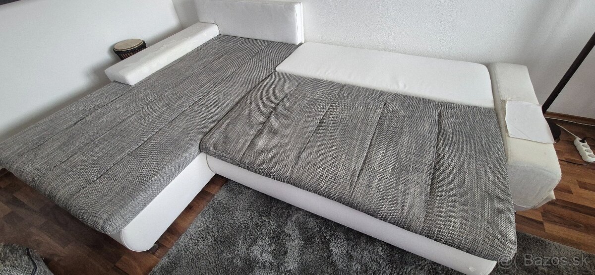 Darujem rohovú sedačku - 2