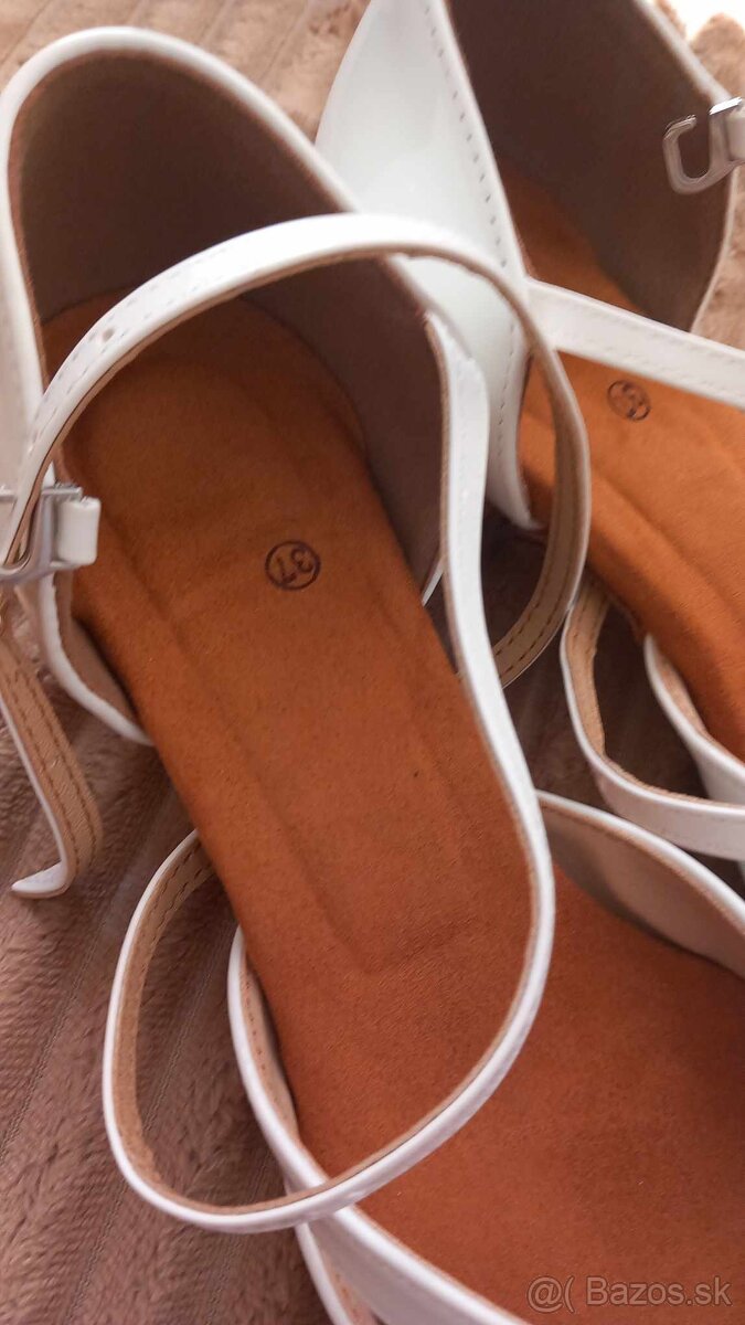 Biele sandale - 2