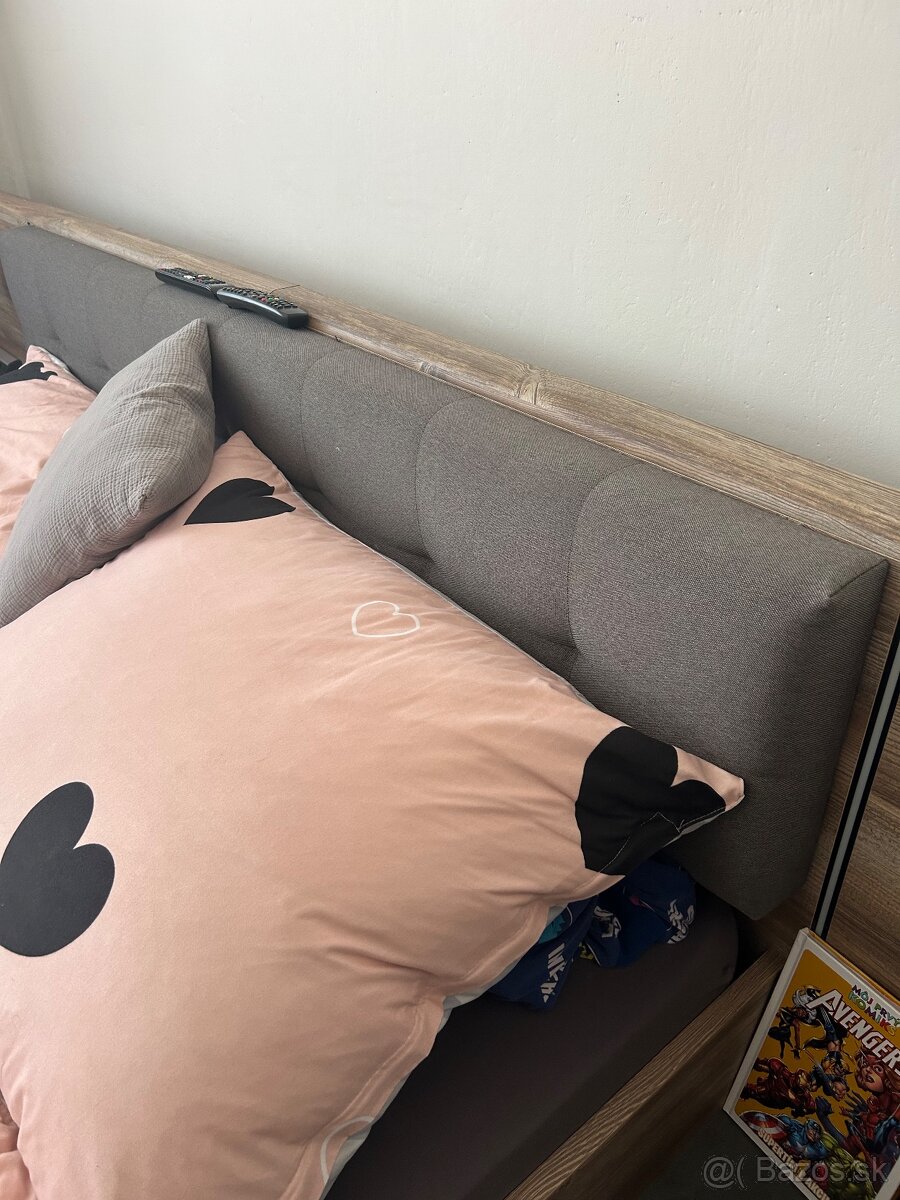 Manželská posteľ - 2