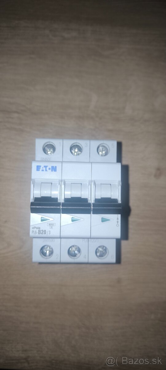 istič Eaton B20/3 - 2