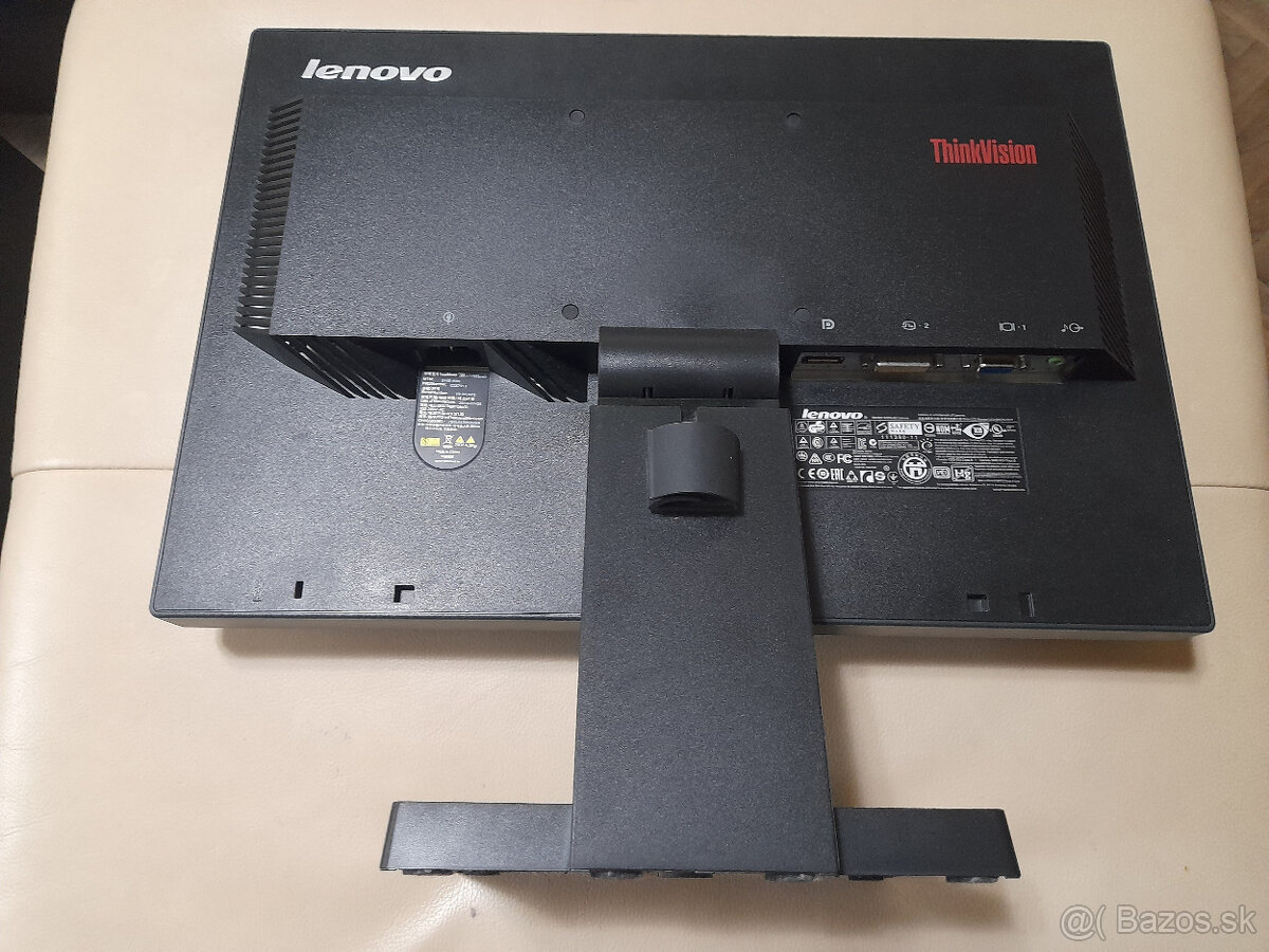 Predam 19"monitor LENOVO LT1952pWd - 2