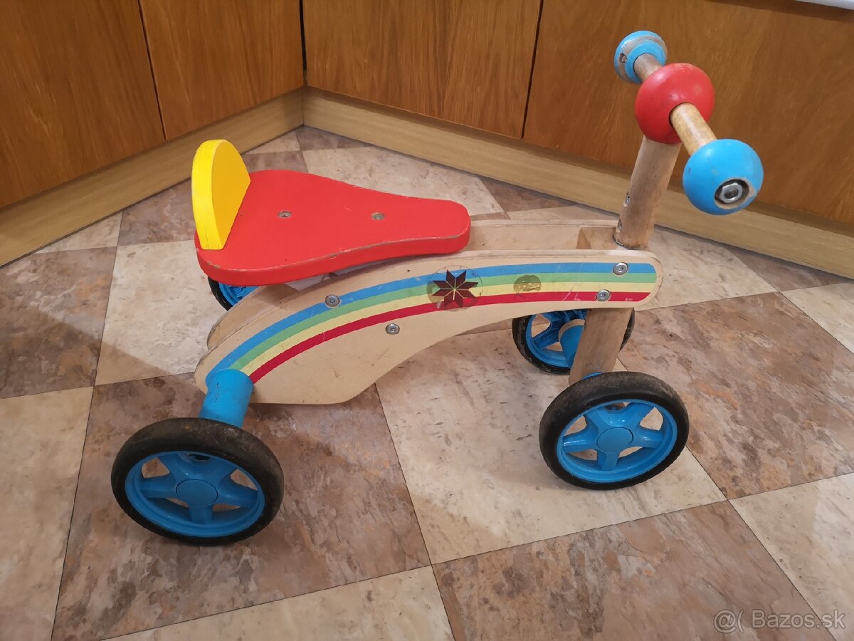 Drevené odrážadlo, cena symbolická. - 2