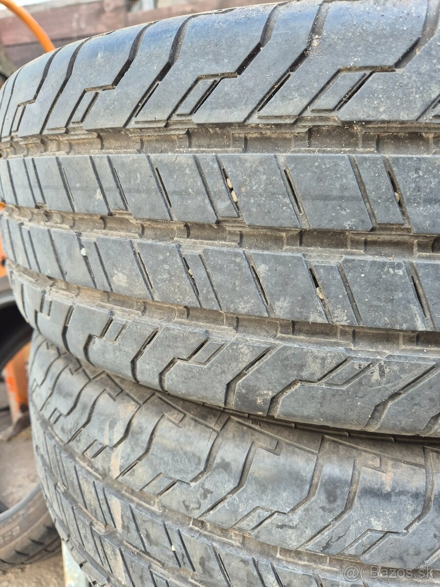 195/60 r16c Continental - 2