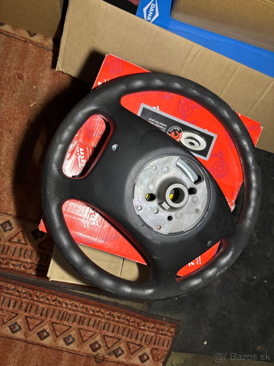 BMW E46 volant - 2