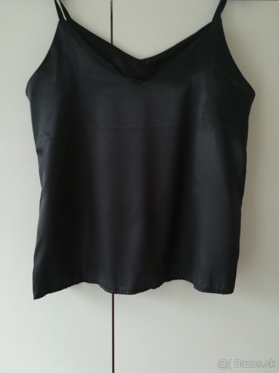 Satenove top - 2